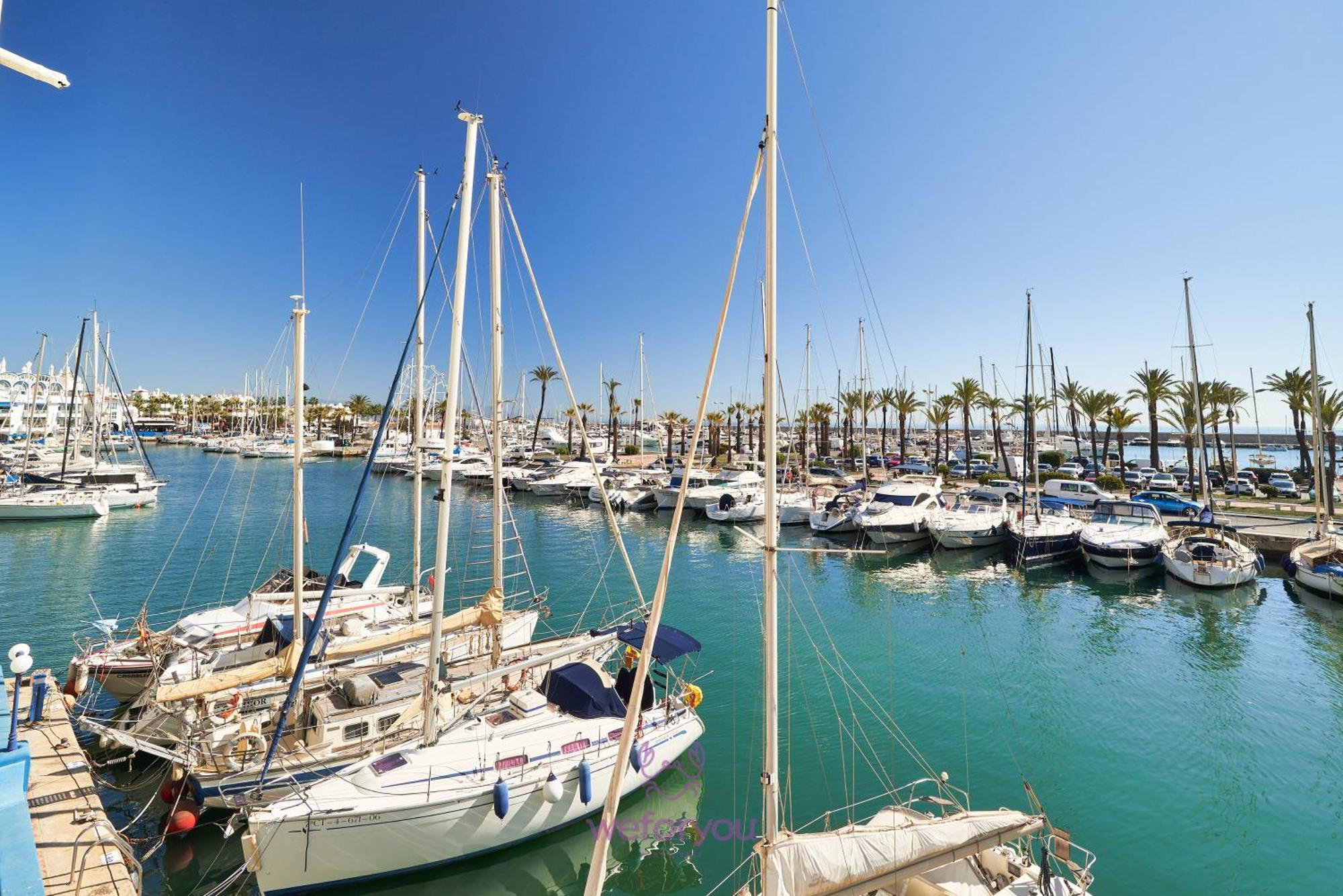 Weforyou Isla De Poniente 2 Bedrooms And Parking Беналмадена Екстериор снимка