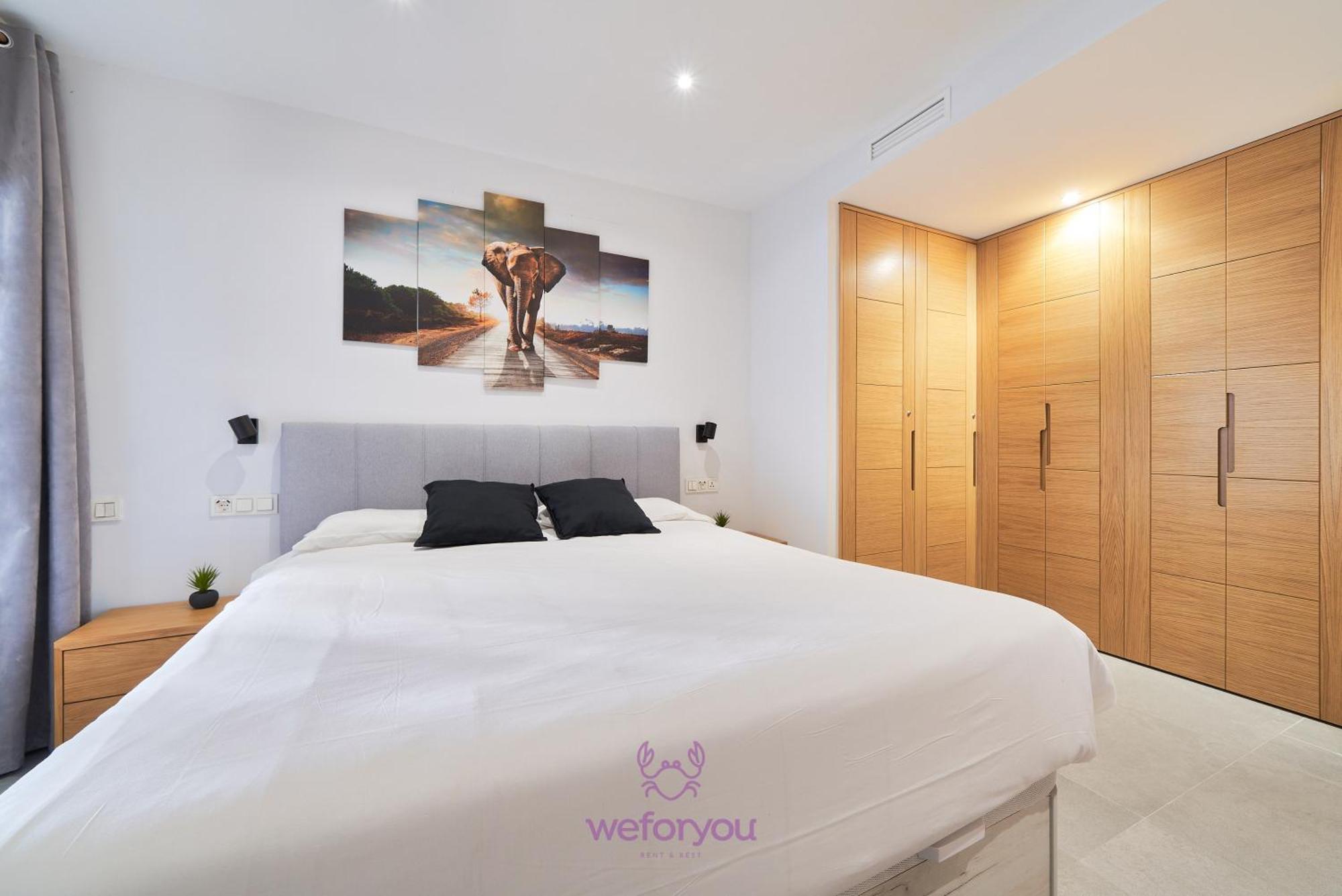 Weforyou Isla De Poniente 2 Bedrooms And Parking Беналмадена Екстериор снимка