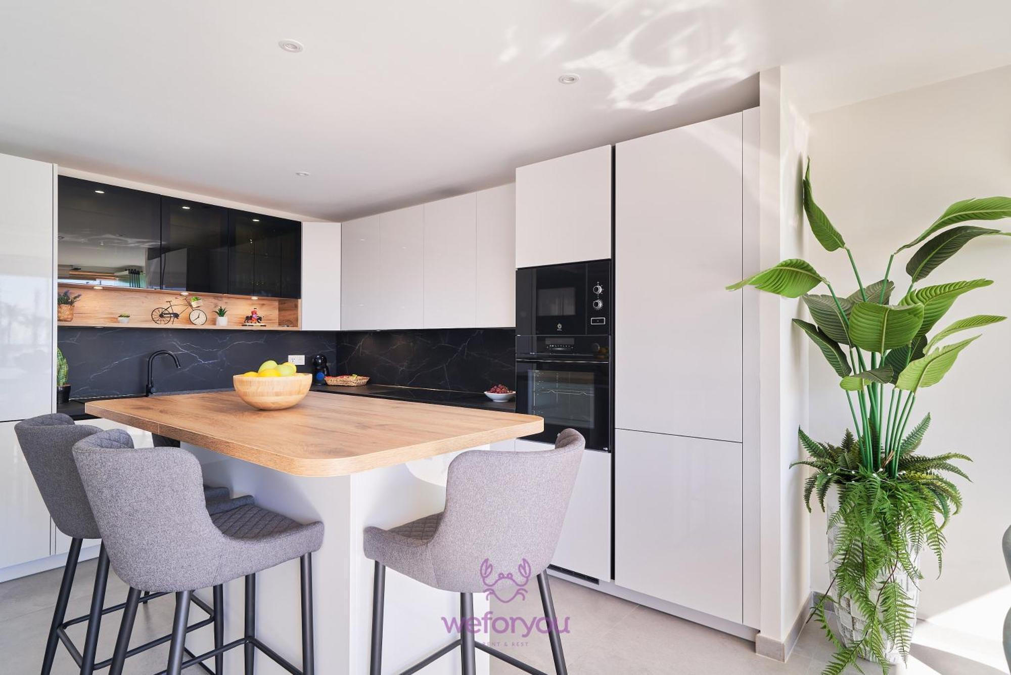 Weforyou Isla De Poniente 2 Bedrooms And Parking Беналмадена Екстериор снимка
