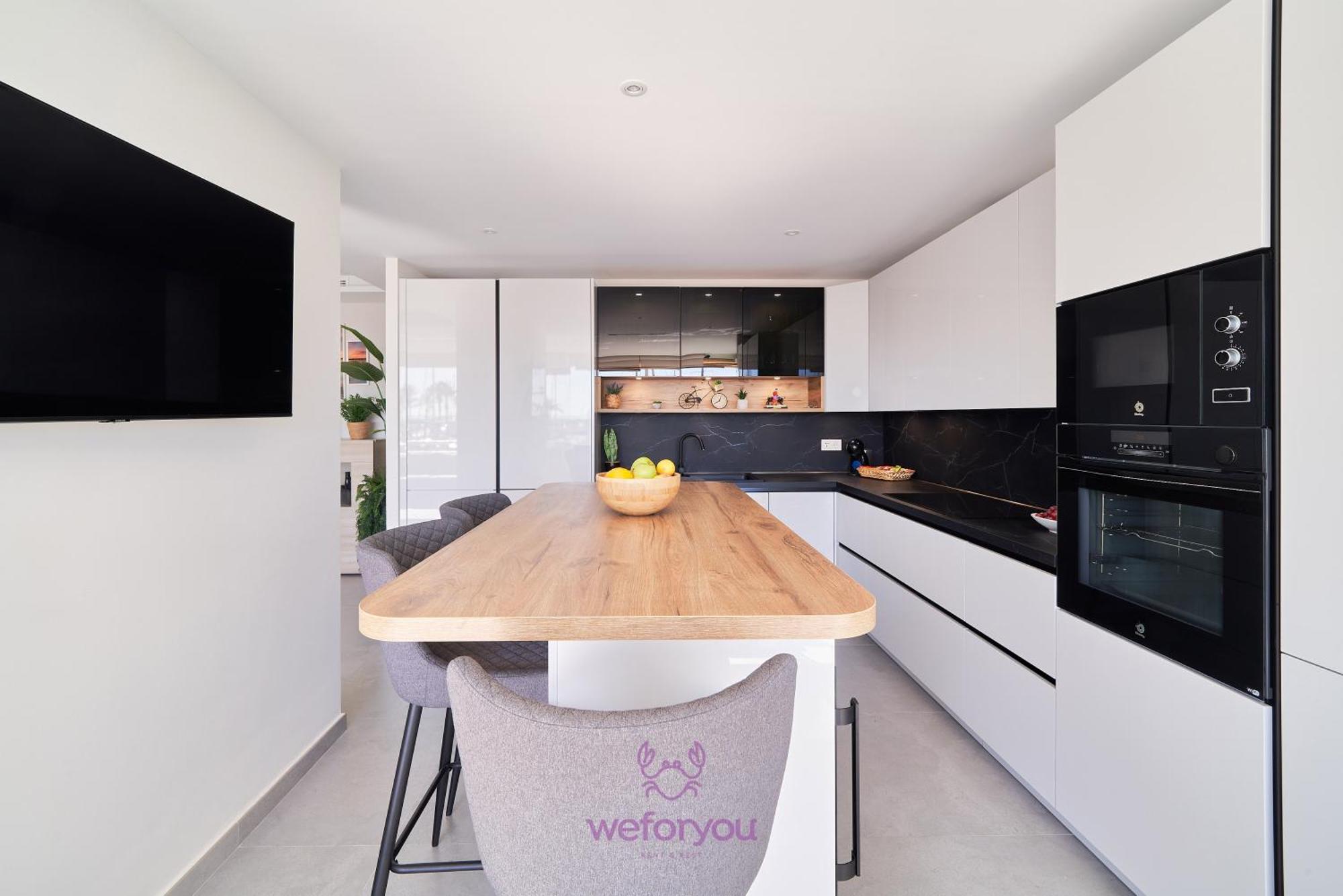 Weforyou Isla De Poniente 2 Bedrooms And Parking Беналмадена Екстериор снимка